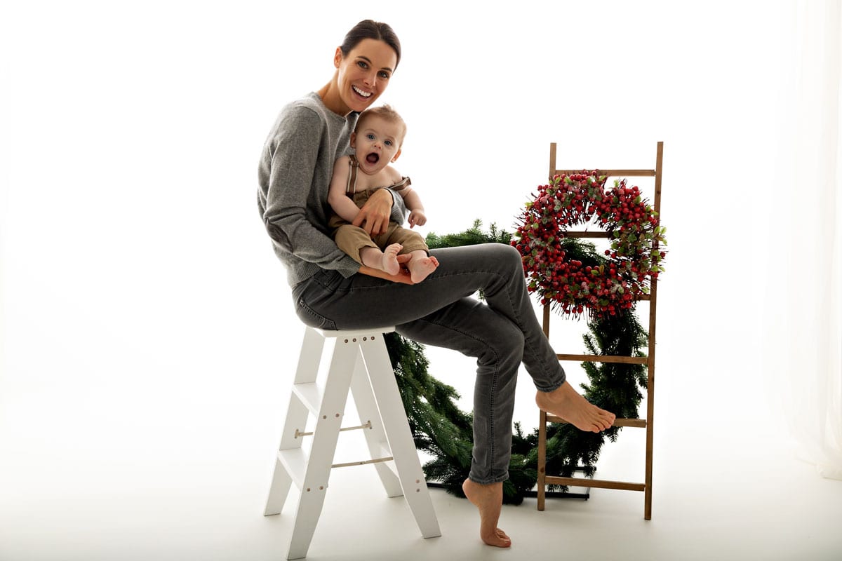 Besonderes Weihnachtsfamilienfotoshooting im Carmen Bergmann Studio Besonderes Weihnachtsfamilienfotoshooting im Carmen Bergmann Studio