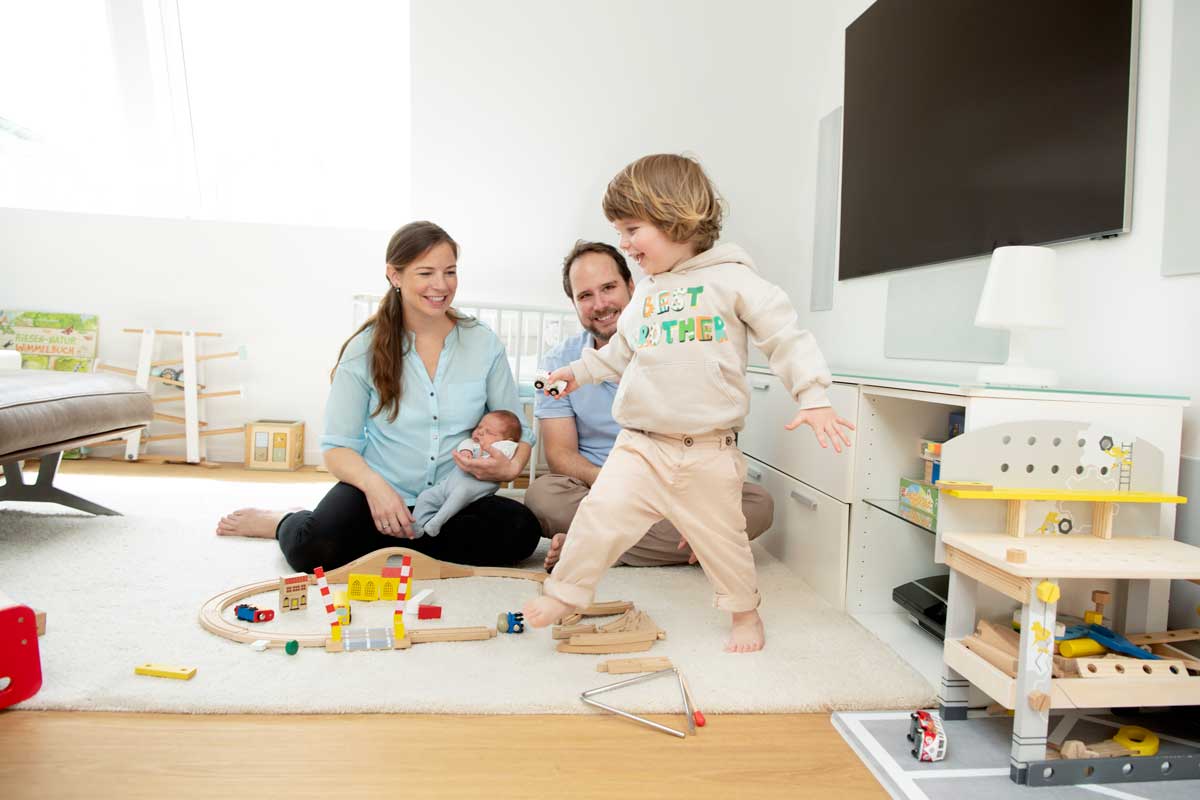 Babyfotografie-in-den-eigenen-vier-Waenden-Muenchen