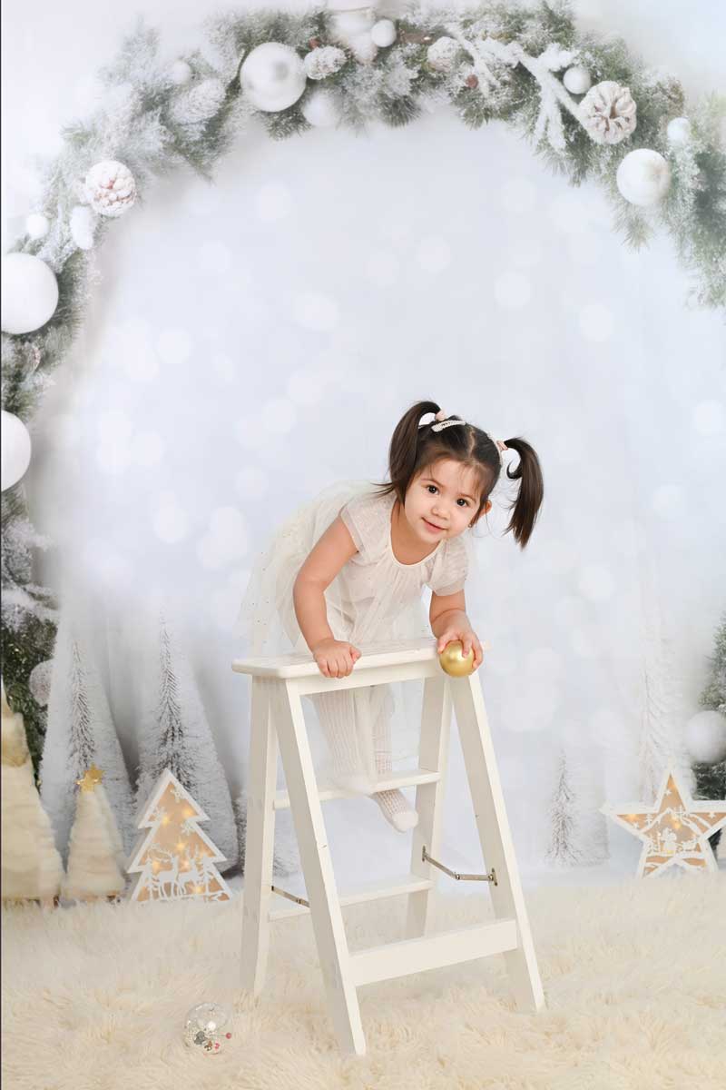 weihnachtsshooting-muenchen-studio-kinder-natuerlich