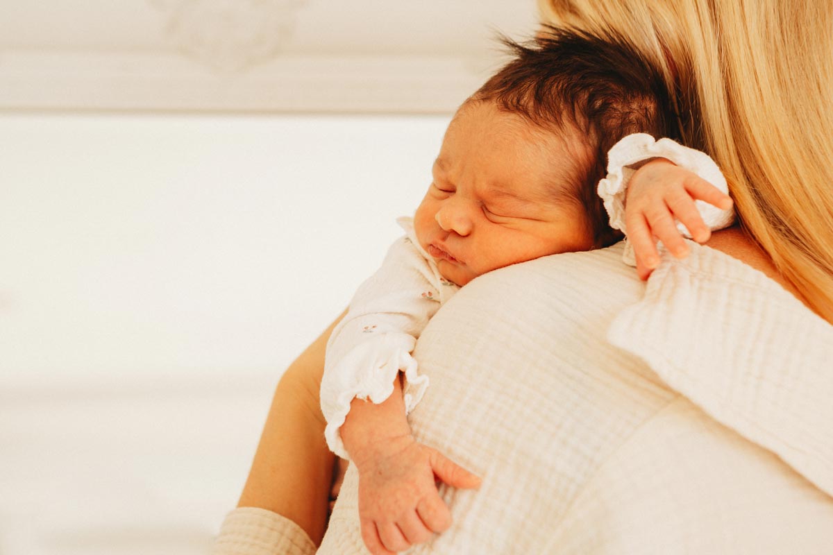 babyshooting-zuhause-muenchen-fotograf