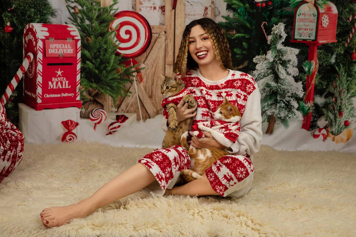 weihnachten-fotoshooting-mit-dekoration-muenchen