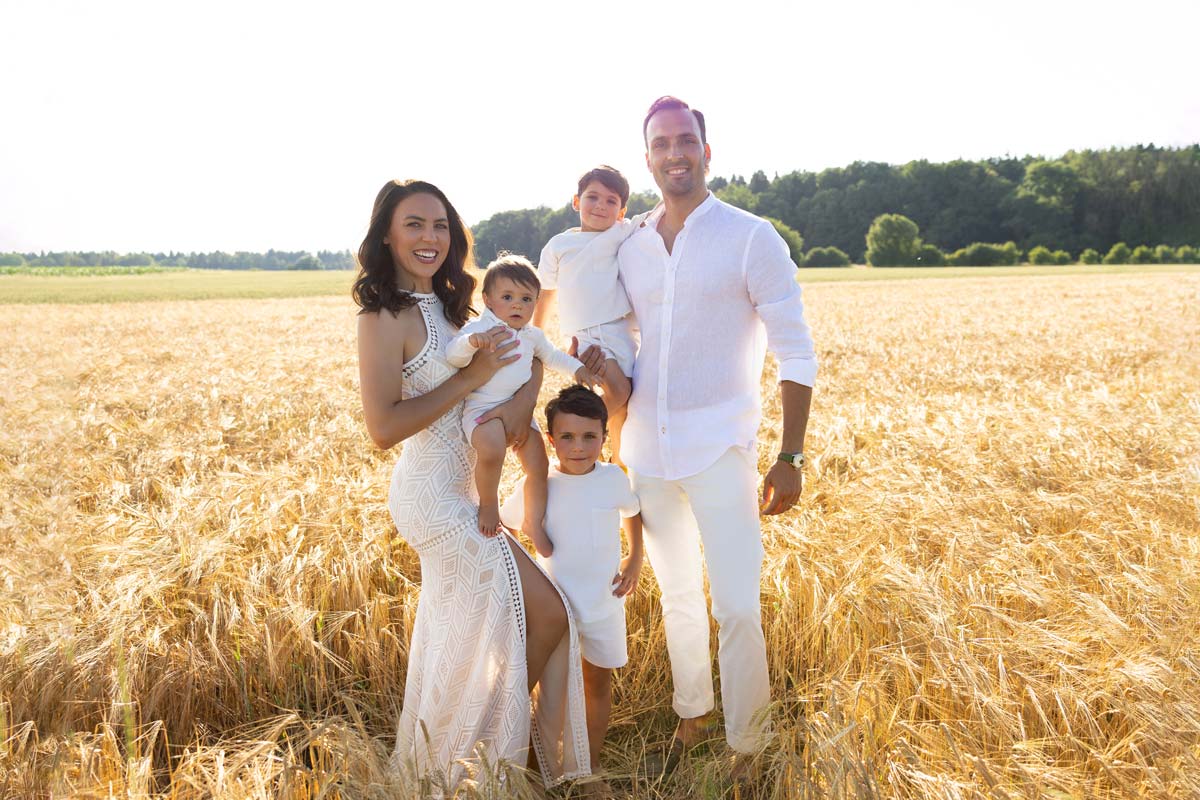 fotoshooting-familie-mit-kind-muenchen