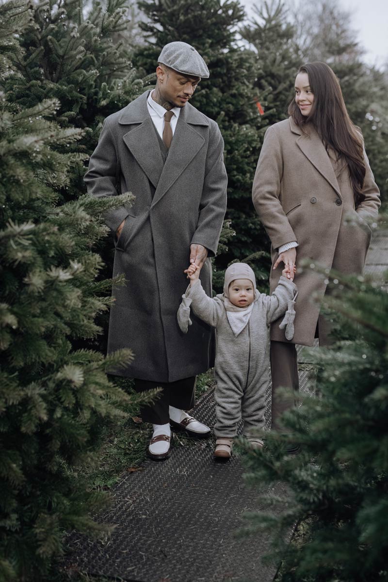 outdoor-weihnachtsshooting-familie-muenchen