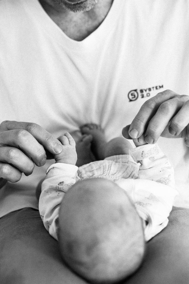 schwarz-weiss-babyfotos-muenchen schwarz-weiss-babyfotos-muenchen