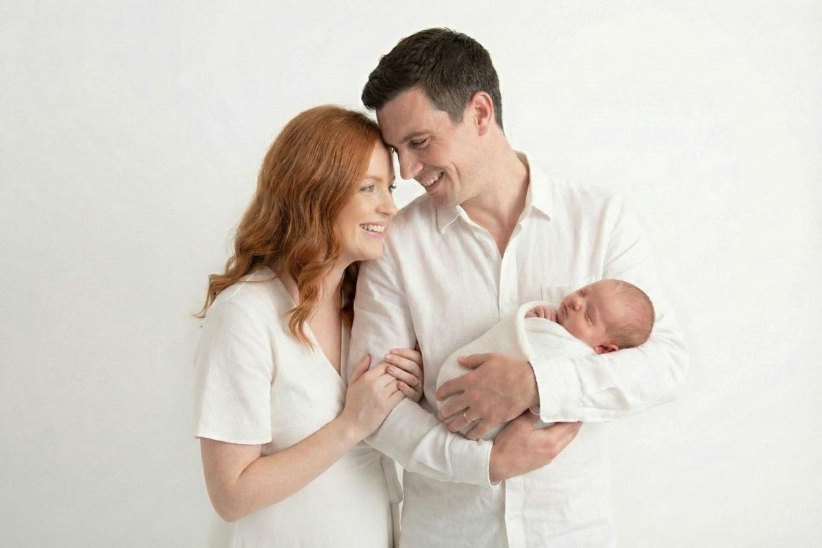 authentisches-neugeborenen-shooting-muenchen-hell