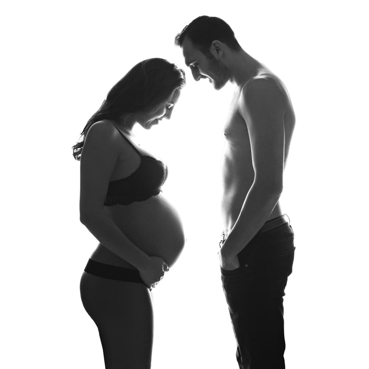 babybauchfotos-studio-minimalistisch