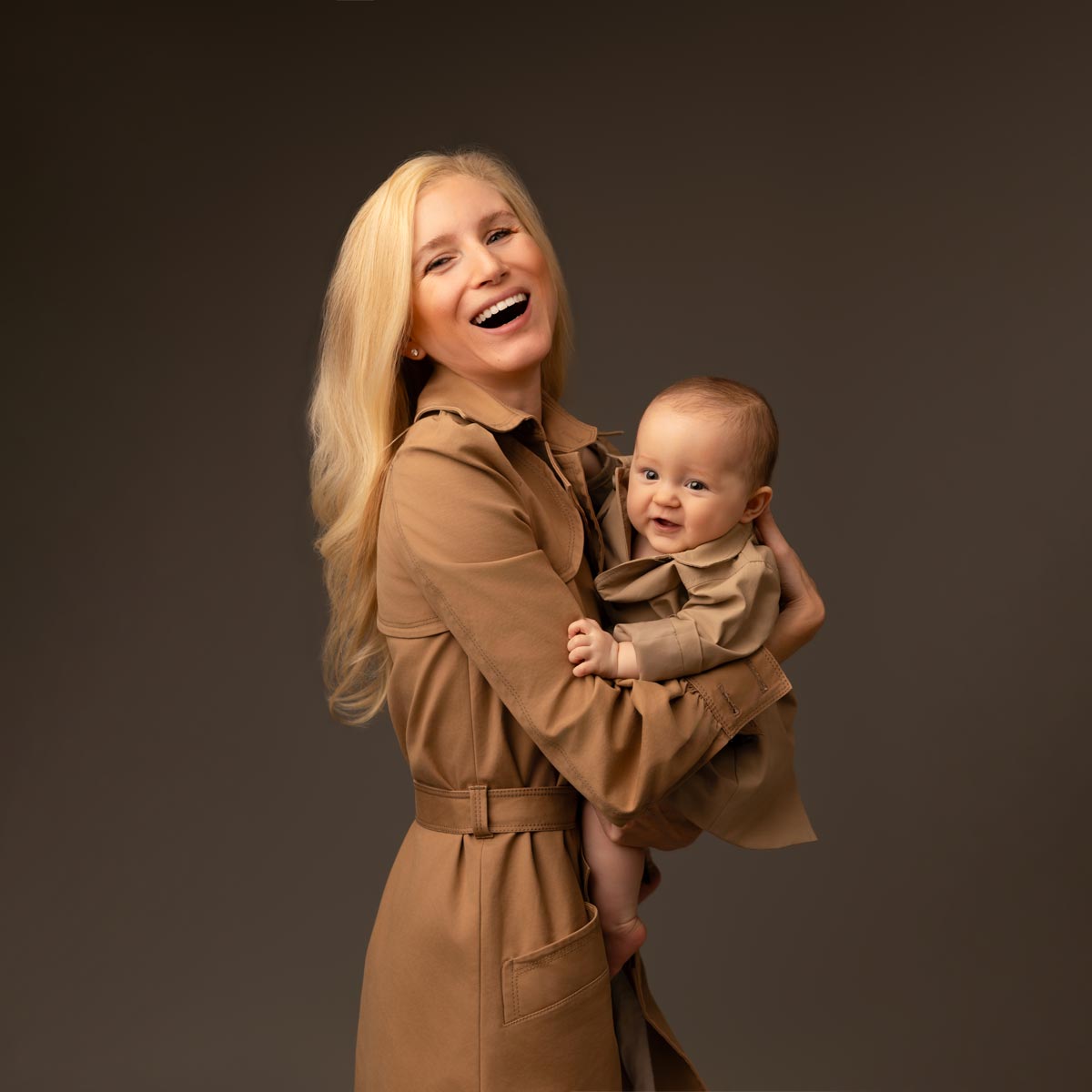 eitlose-familienfotografie-muenchen-modern