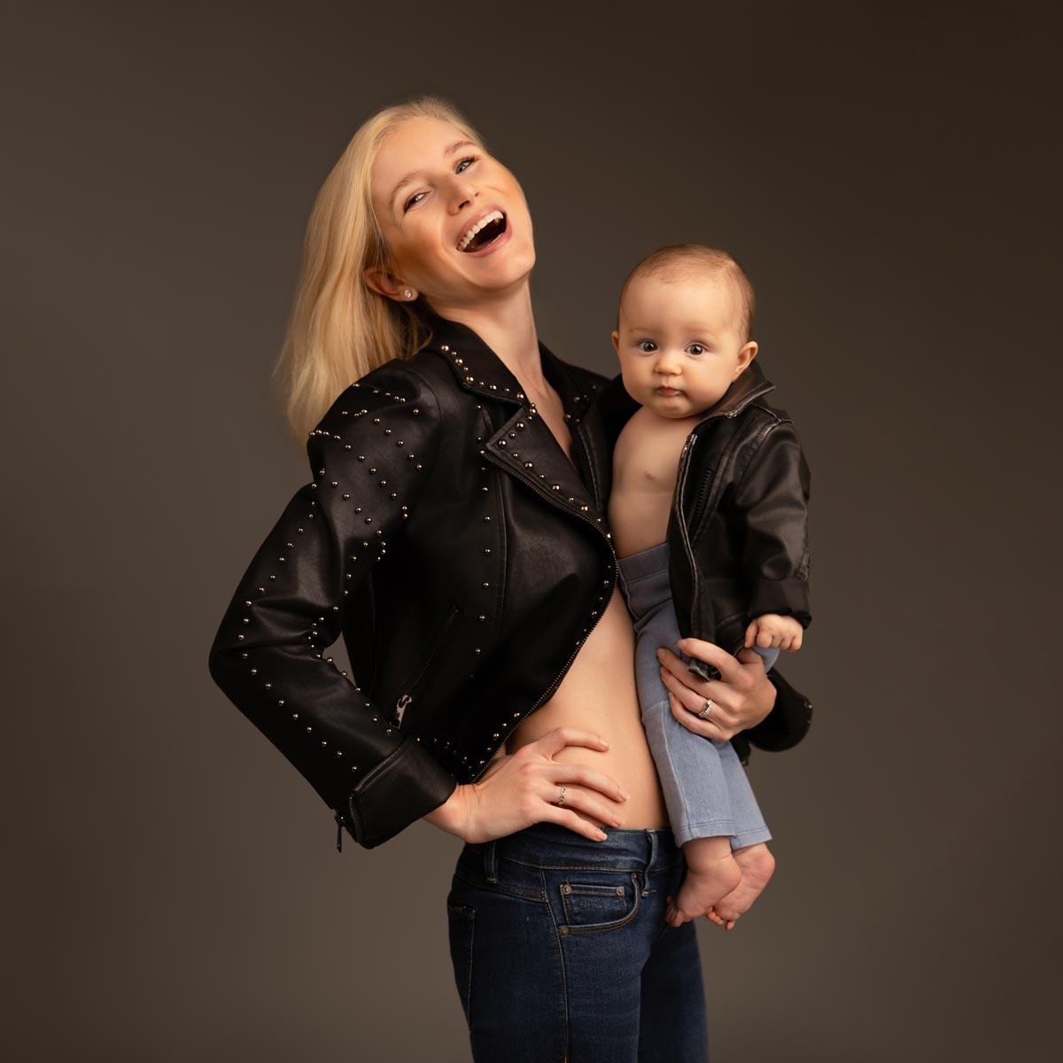 exklusive-familienfotografie-muenchen-modern-und-elegant