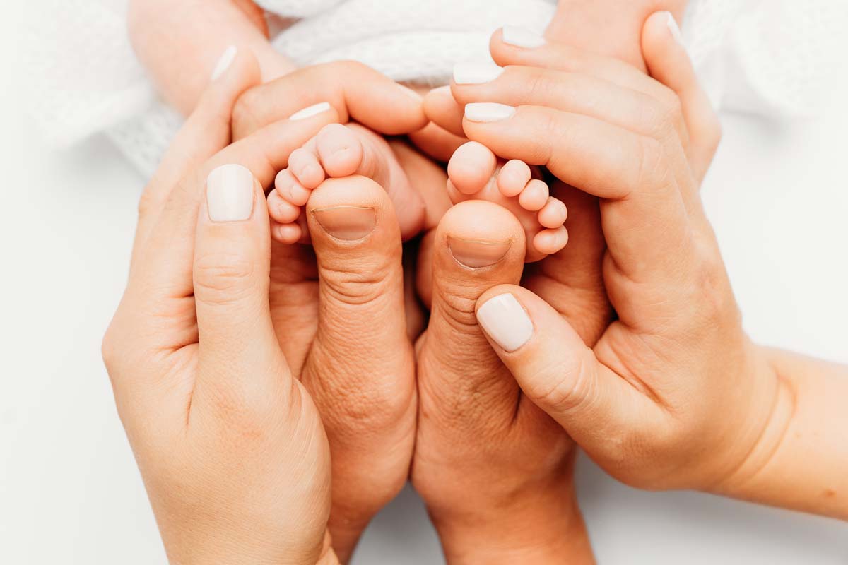 minimalistisches-baby-shooting-muenchen-studio