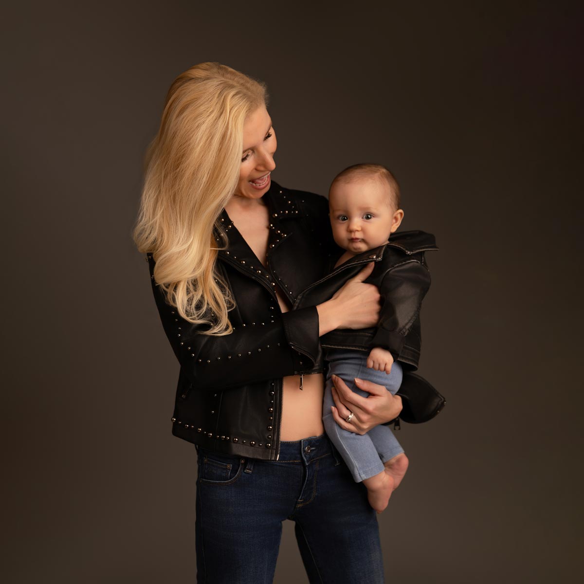 natuerliche-familienfotos-muenchen-editorial-stil