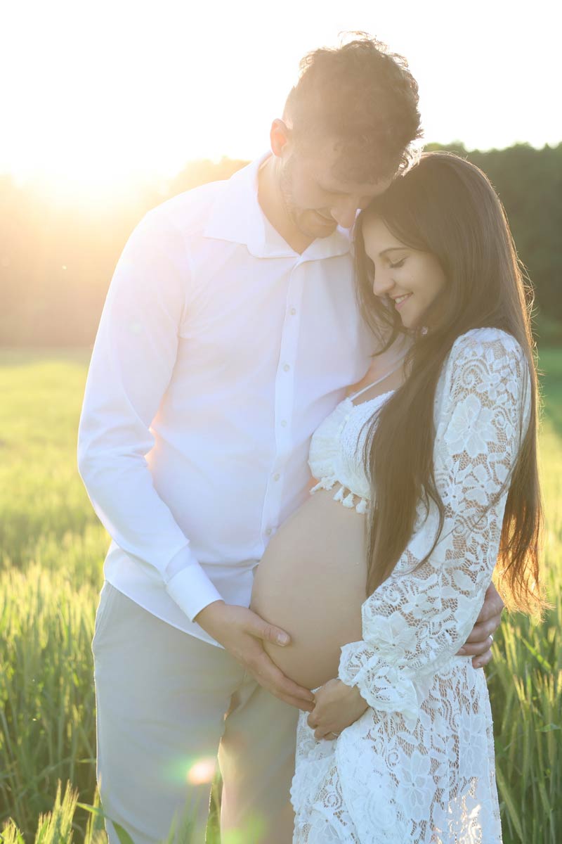 schwangerschaft-fotoshooting-muenchen-natur
